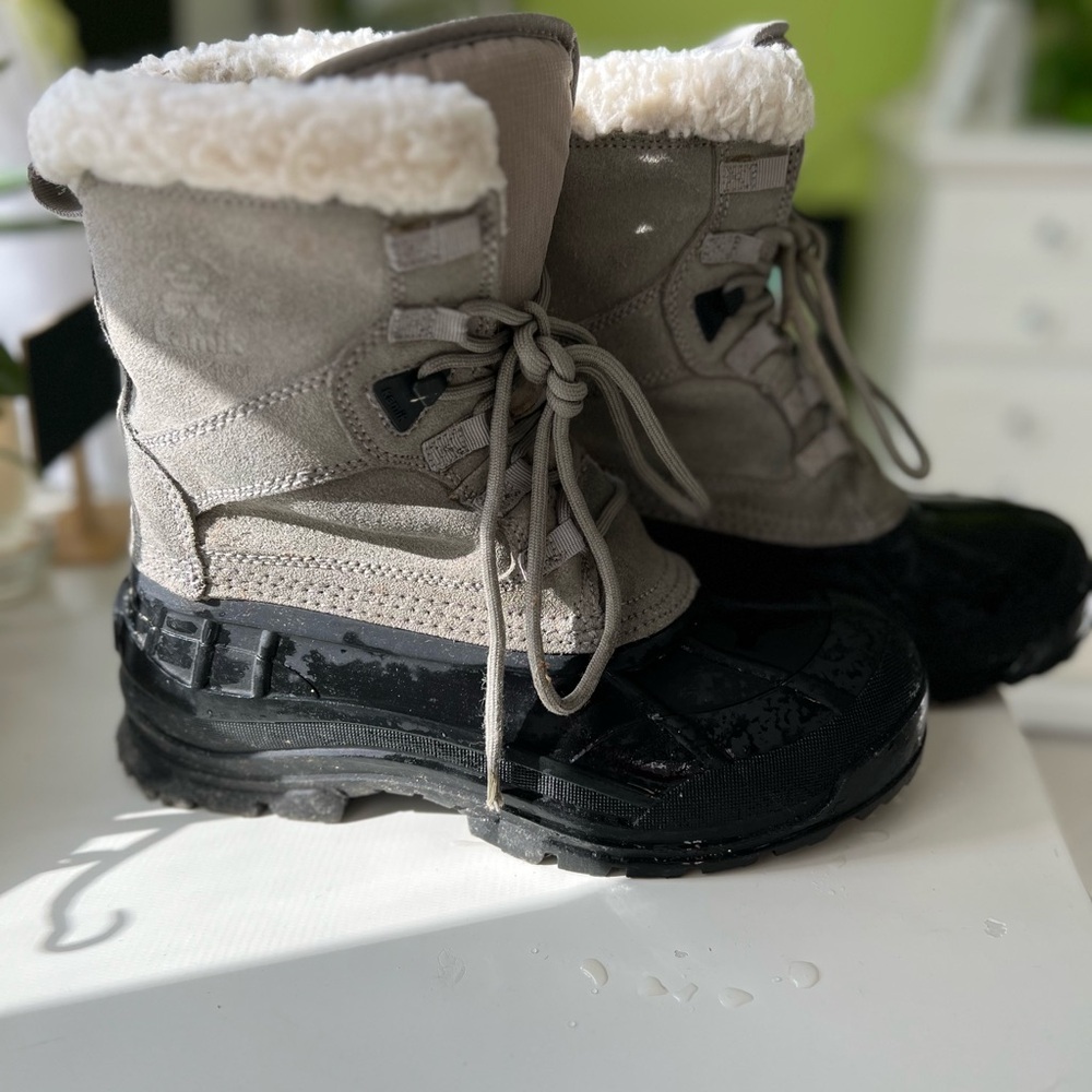 Kamik Black and Gray Winter Boots - Picture 2 of 3